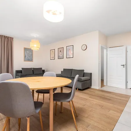 Jezioranskiego By Your Freedom شقة *